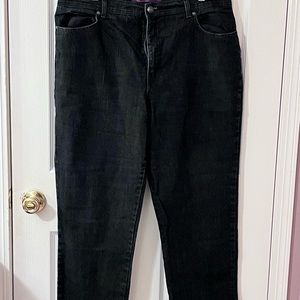 PM030524 Gloria Vanderbilt “Amanda” Vintage Black Jeans